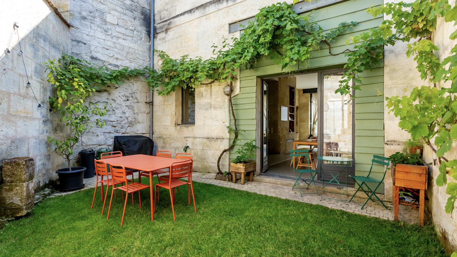 The house in Les Chartrons — view 17